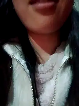 Yumiik2kk online show from 01/06/26, 07:01