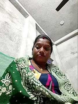 vipmonalisha online show from 12/19/25, 04:14