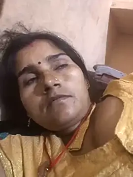 Snapshot of Seema_ji12 chatting on 12/03/25, 02:26 Seema ji12 online show from 12/03/25, 02:26