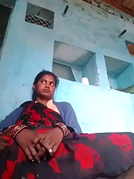 Snapshot of Anjali_bady chatting on 11/10/25, 05:17 Anjali bady online show from 11/10/25, 05:17