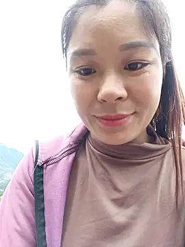 Snapshot of Lyla_john chatting on 01/08/26, 09:00 Lyla john online show from 01/08/26, 09:00