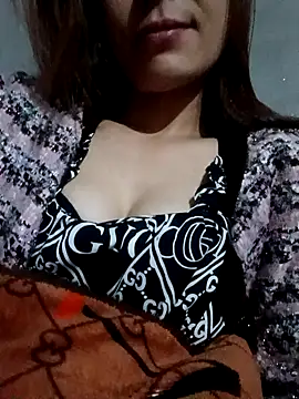 Snapshot of Lyla_john chatting on 01/10/26, 01:29 Lyla john online show from 01/10/26, 01:29