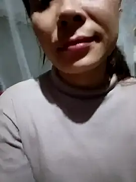 Snapshot of Lyla_john chatting on 01/11/26, 11:04 Lyla john online show from 01/11/26, 11:04