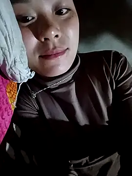 Snapshot of Lyla_john chatting on 02/06/26, 11:02 Lyla john online show from 02/06/26, 11:02