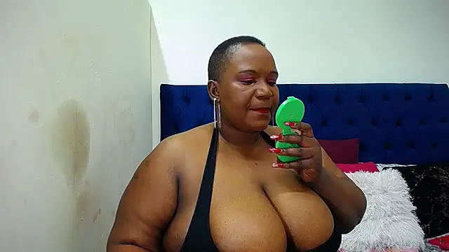 BMWWWXXX online show from 03/25/26, 07:36