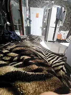 Saddamzaid1985 online show from 04/24/26, 12:51