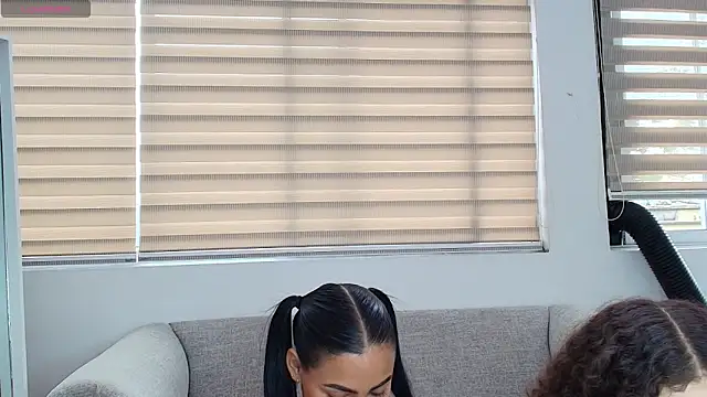 Ashlyrouxx online show from 03/18/26, 10:02