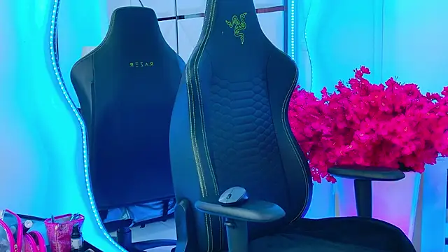 BunnySexyy18 online show from 02/02/26, 09:24