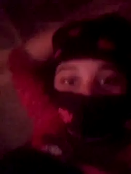 Snapshot of jacka_305 chatting on 11/14/25, 06:39 jacka 305 online show from 11/14/25, 06:39