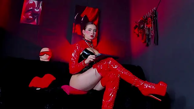 MartinaStones online show from 04/21/26, 11:29