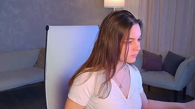 FrancescaCavaliere online show from 04/25/26, 06:38