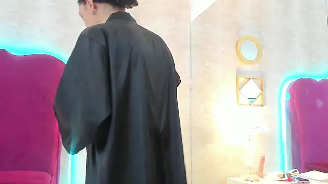 EllaEvanz online show from 02/01/26, 02:15