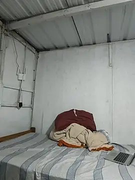 Zack1225 online show from 04/22/26, 03:09