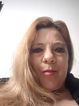 Snapshot of karlaanqui1 chatting on 05/09/26, 10:31 karlaanqui1 online show from 05/09/26, 10:31