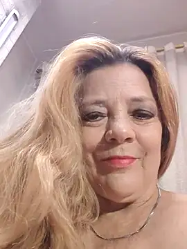 Snapshot of karlaanqui1 chatting on 05/25/26, 11:16 karlaanqui1 online show from 05/25/26, 11:16