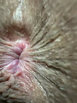 latinahorny11 online show from 04/03/26, 06:00