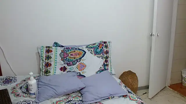 dayan hanks online show from 03/08/26, 03:21