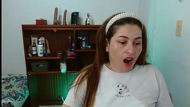 dayan hanks online show from 04/22/26, 12:57