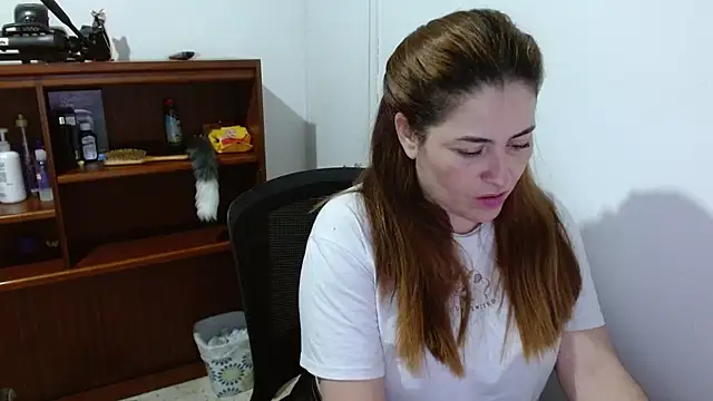 dayan hanks online show from 04/24/26, 12:46