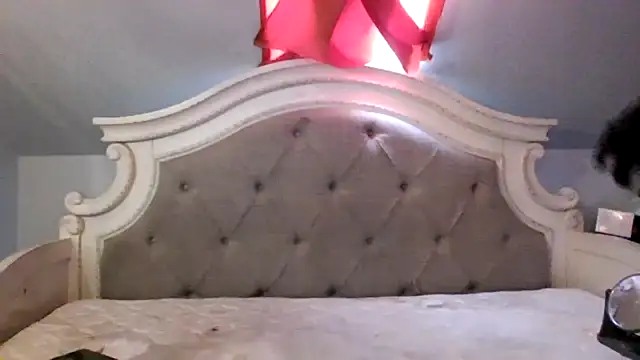 Dusaa  online show from 11/18/25, 04:11