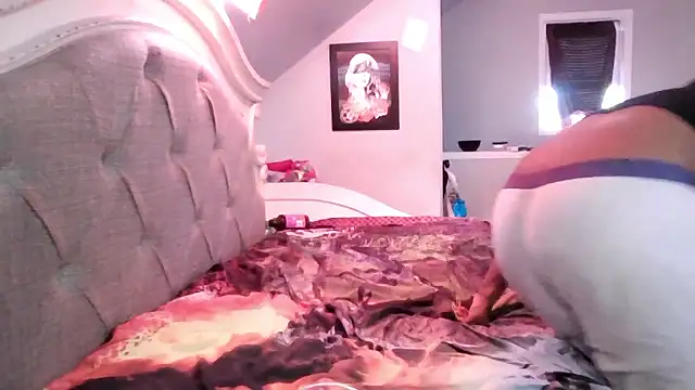 Dusaa  online show from 11/24/25, 04:29