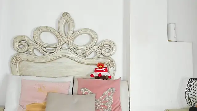 scarlett smith 3 online show from 02/25/26, 03:05