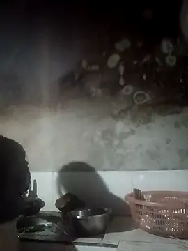 blonde blg online show from 12/21/25, 10:39