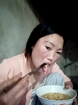 blonde blg online show from 02/15/26, 07:51