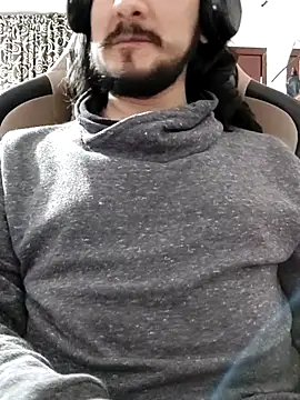 Snapshot of fere19933 chatting on 11/09/25, 09:40 fere19933 online show from 11/09/25, 09:40