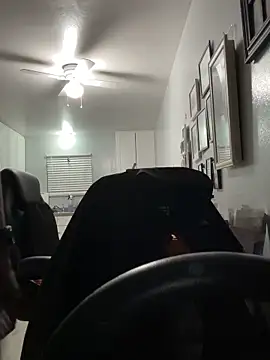 Mr Sirthedom online show from 03/27/26, 05:46