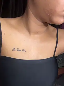 Your   Moonlight online show from 04/25/26, 11:13