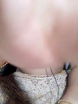 HotGirl23231 online show from 04/18/26, 07:07