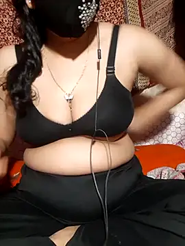 HotGirl23231 online show from 04/19/26, 07:27