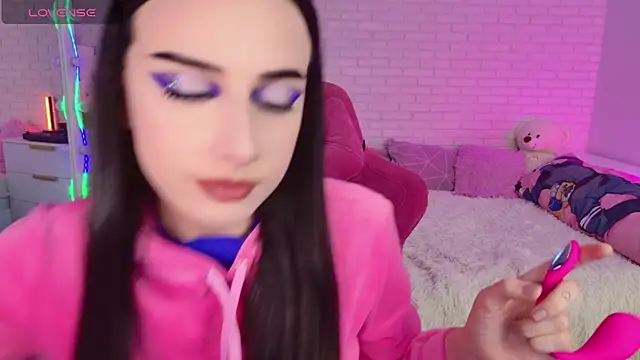 Darineko  online show from 03/27/26, 03:23