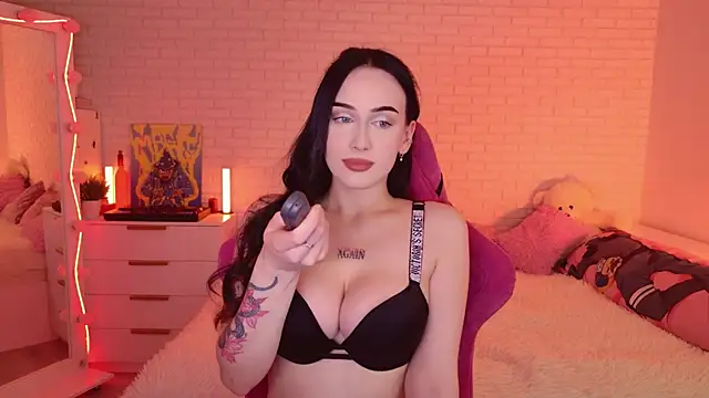 Darineko  online show from 04/01/26, 03:29