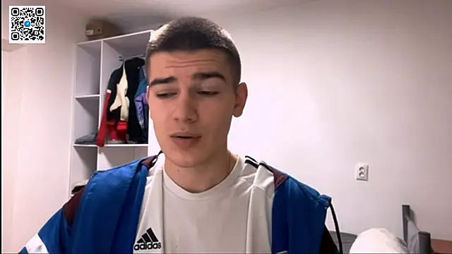 Snapshot of _BarePulse chatting on 02/03/26, 09:09 BarePulse online show from 02/03/26, 09:09