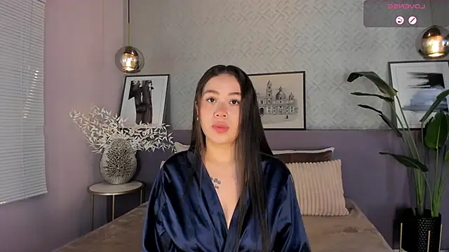 sofiaivanova online show from 02/07/26, 12:58