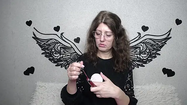 RoseHille online show from 04/05/26, 05:15