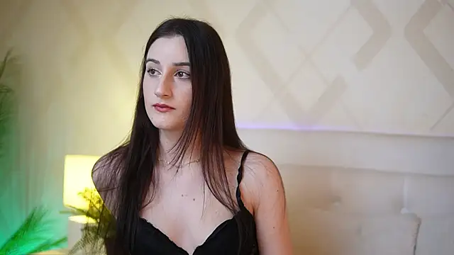 JadeHasy online show from 11/26/25, 08:43