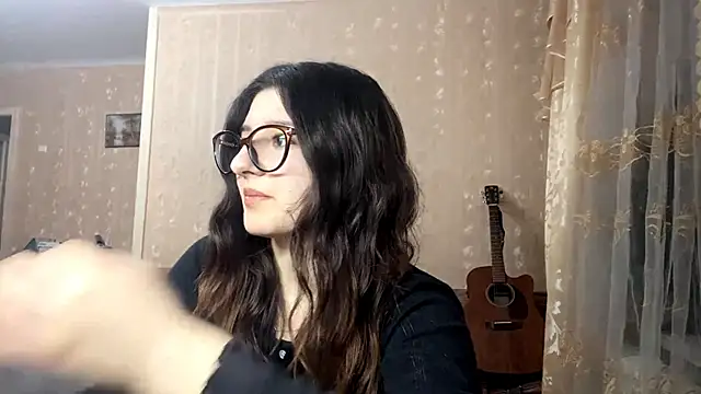 Snapshot of DonnieBooton chatting on 12/22/25, 01:08 DonnieBooton online show from 12/22/25, 01:08