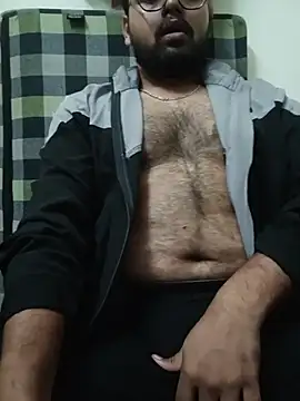 Snapshot of MrToxxic chatting on 11/22/25, 05:45 MrToxxic online show from 11/22/25, 05:45