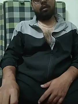 Snapshot of MrToxxic chatting on 11/28/25, 02:42 MrToxxic online show from 11/28/25, 02:42