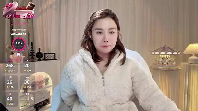 yannizi online show from 12/15/25, 02:10