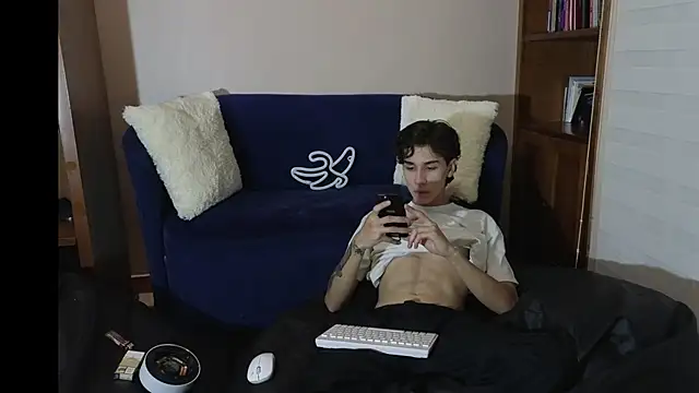 Derekswan online show from 11/29/25, 11:08