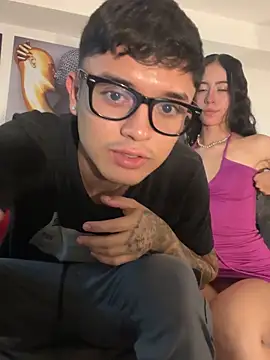 SAMANTHA AND PETER online show from 12/01/25, 05:56