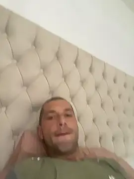 Kinkycouple142 online show from 06/01/26, 05:25