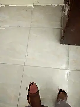 tanvir69777 online show from 11/10/25, 12:42