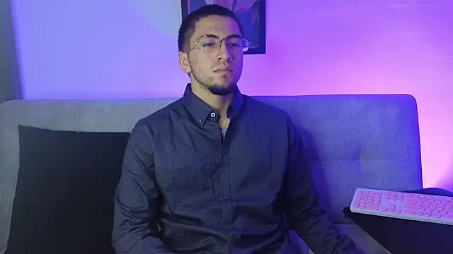 AresMassimoX online show from 03/17/26, 03:48