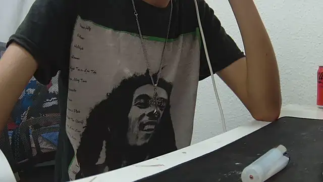 Calavera2001 online show from 04/28/26, 02:38