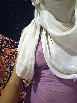 Sachi girl001 online show from 11/14/25, 04:17